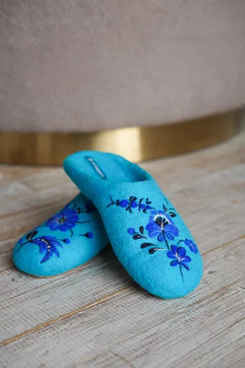 ArtSlippers Faitrade Filzpantoffeln aus Kirgisistan Blau