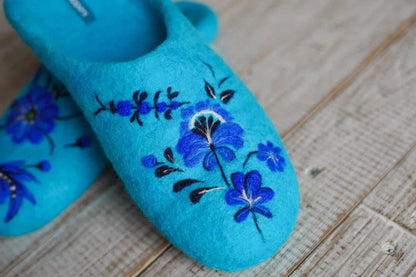 ArtSlippers Faitrade Filzpantoffeln aus Kirgisistan Blau