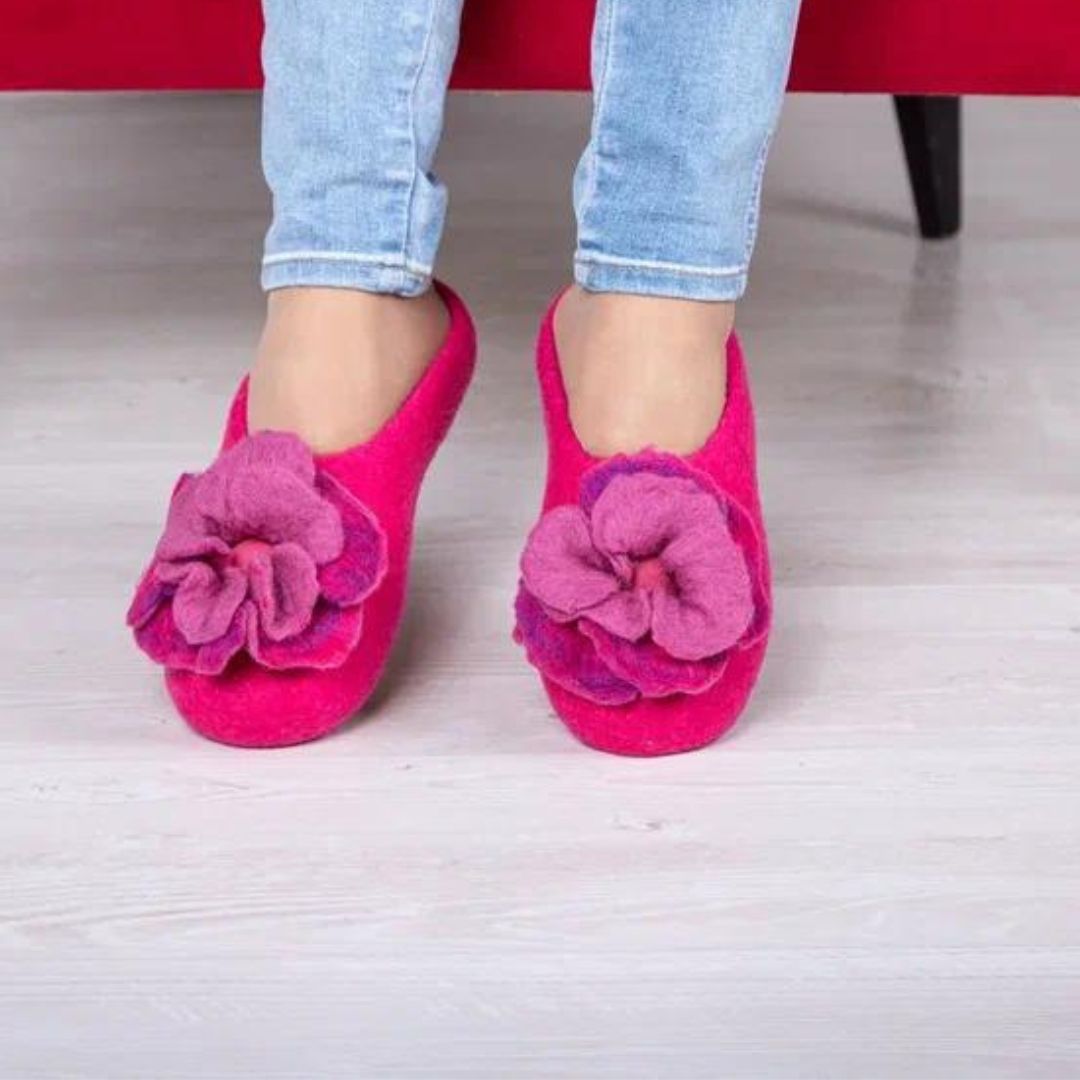 ArtSlippers Fairtrade Filzpantoffeln aus Kirgisistan Rosa