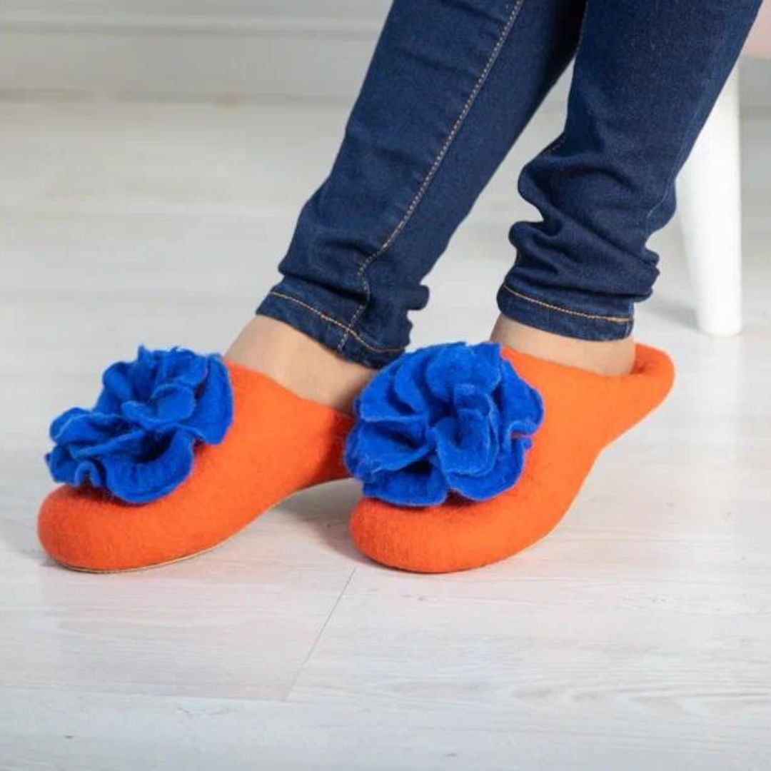 ArtSlippers Faitrade Filzpantoffeln aus Kirgisistan Orange