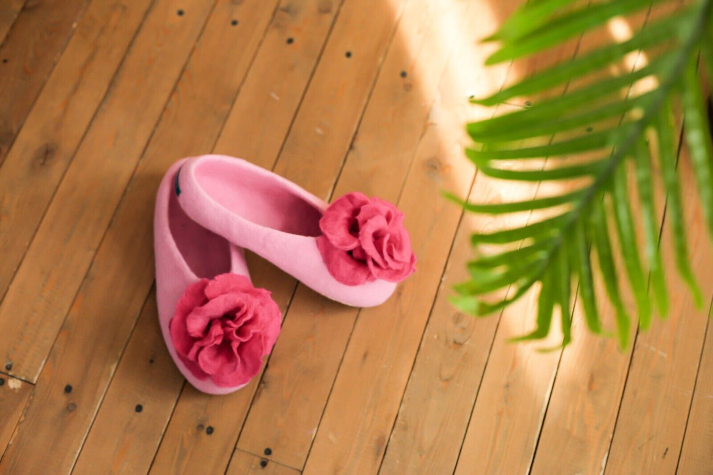 Felt Slippers Pink