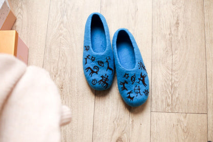 ArtSlippers Faitrade Filzpantoffeln Blau aus Kirgisistan